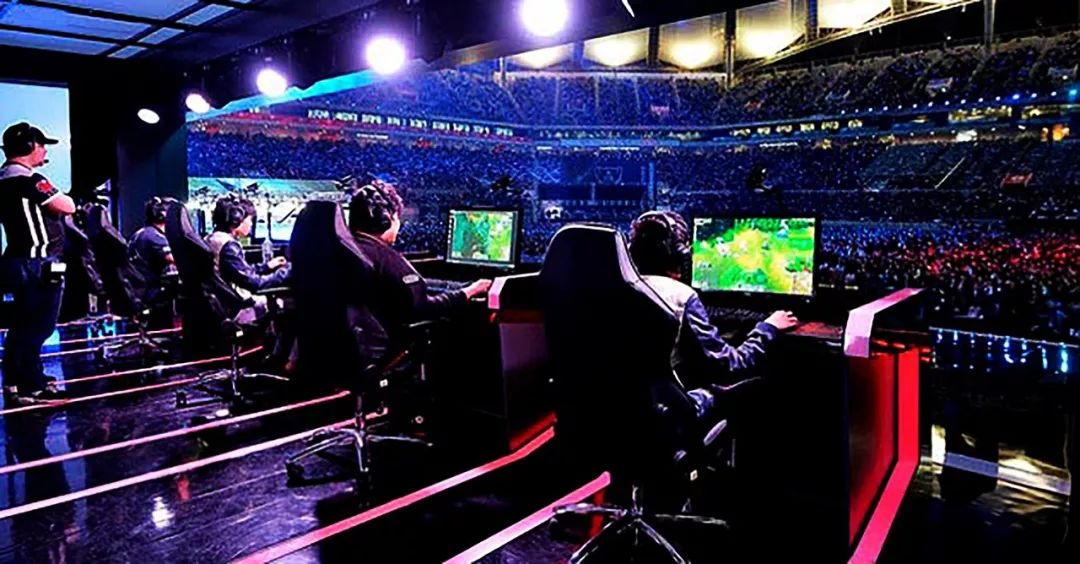 仅在比分上 仅在比分上