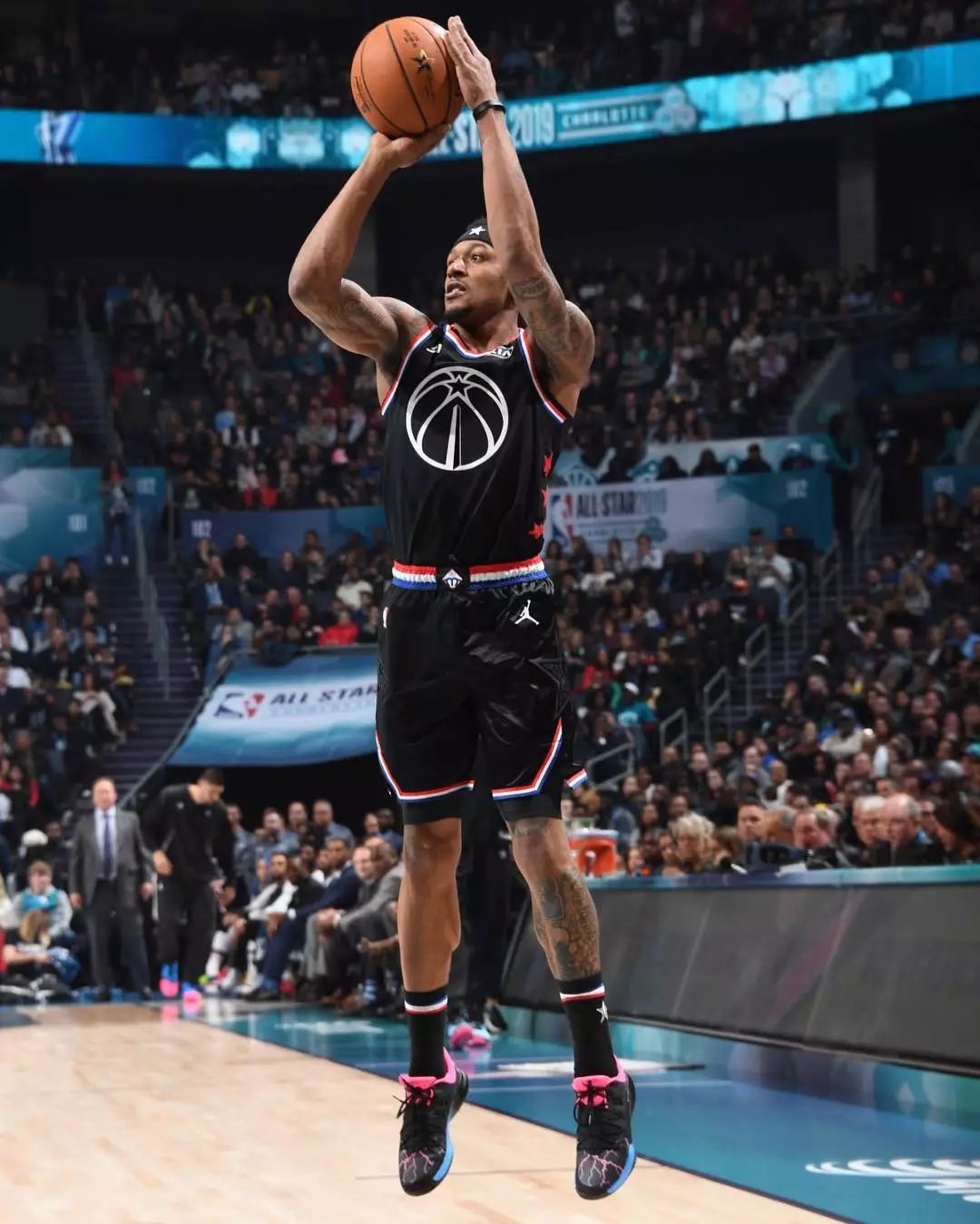 俱乐部对新 俱乐部对新