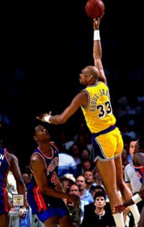 关口止步 关口止步